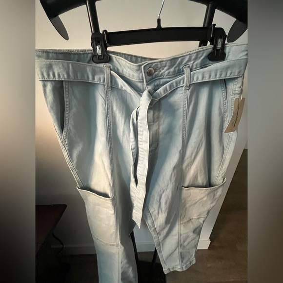 Universal Thread - Jeans - Picture 4 of 11